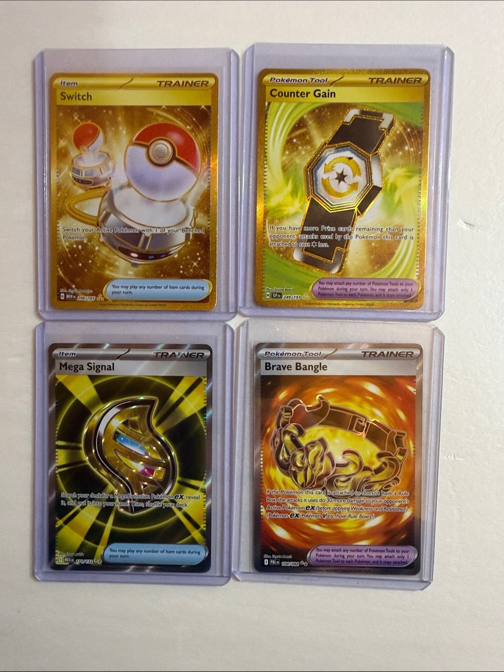 Pokemon Trainer Gold & Yellow Holo Tool Card Lot